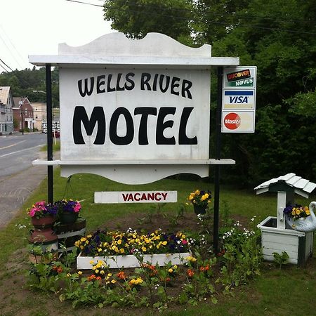 Wells River Motel Екстериор снимка