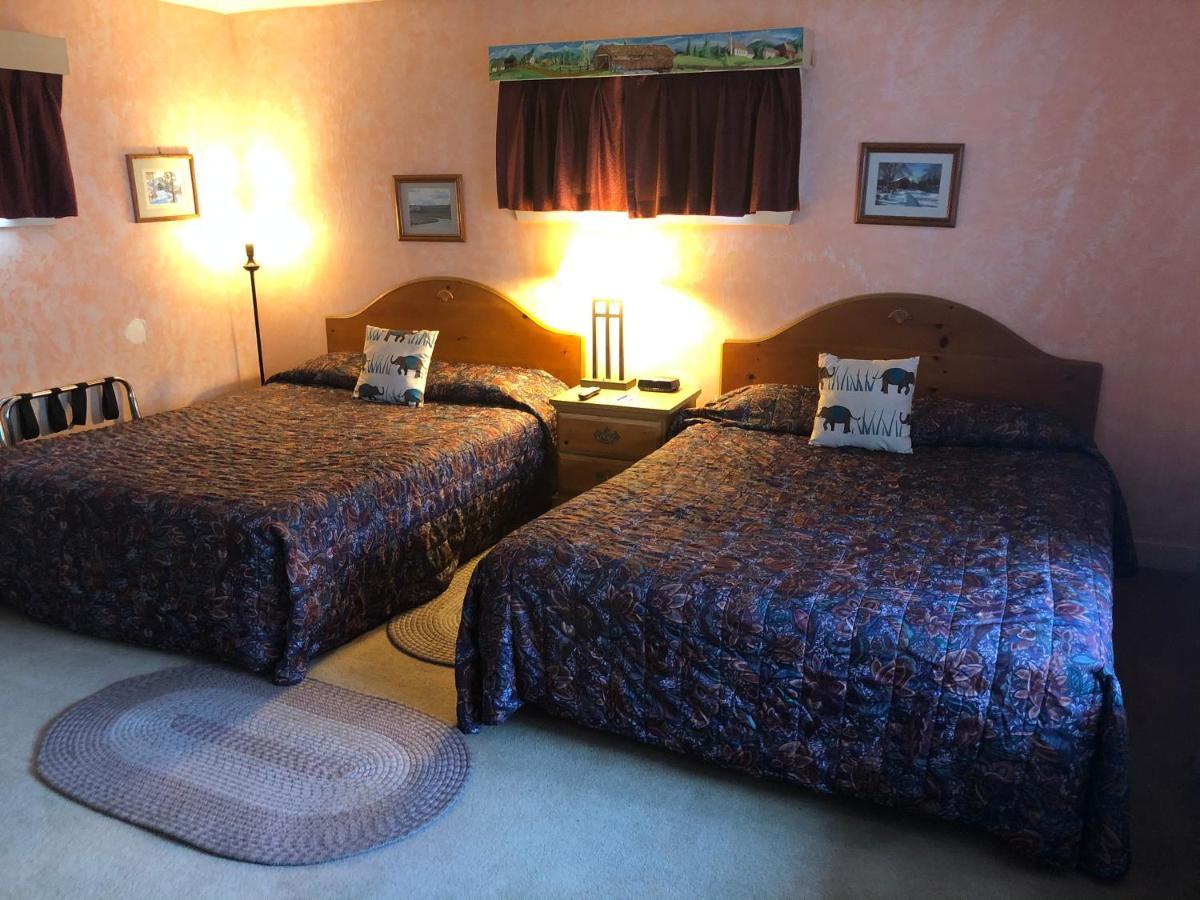 Wells River Motel Екстериор снимка