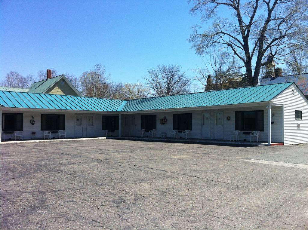 Wells River Motel Екстериор снимка